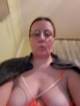 Snapshot of Goodass7 chatting on December 2024 04:42:01 PM Goodass7 online show from December 2024 04:42:01 PM