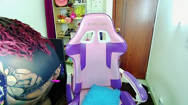 Snapshot of Naasha_ chatting on February 2025 07:49:02 AM Naasha online show from February 2025 07:49:02 AM