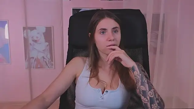  AnnaStark  online show from March 2025 08:48:02 PM