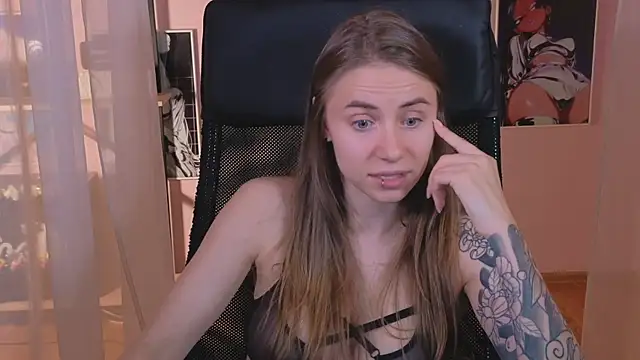  AnnaStark  online show from September 2025 07:36:01 PM