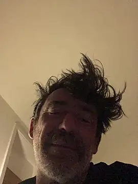 maxximere online show from February 2026 11:36:01 PM