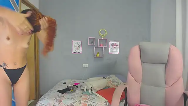 Snapshot of SexyLeilaa chatting on December 2024 03:40:02 AM SexyLeilaa online show from December 2024 03:40:02 AM