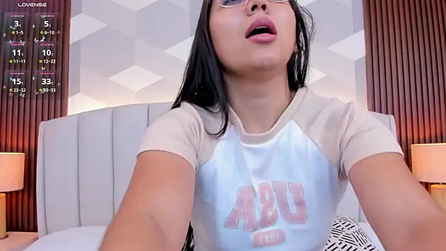 Sammy Fit  online show from March 2025 12:05:02 PM