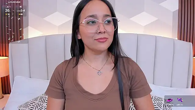 Sammy Fit  online show from March 2025 03:56:01 PM