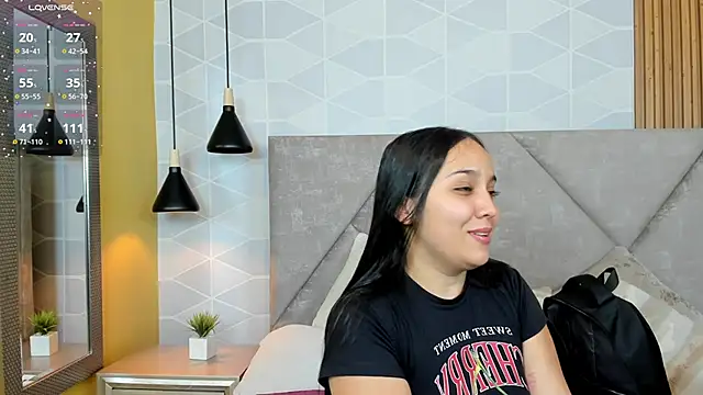 Sammy Fit  online show from January 2026 12:42:01 PM