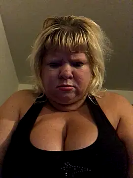 JemJensen30 online show from October 2025 06:34:01 AM