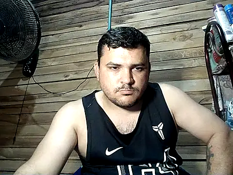 Arcangel 05 online show from March 2026 04:17:02 AM