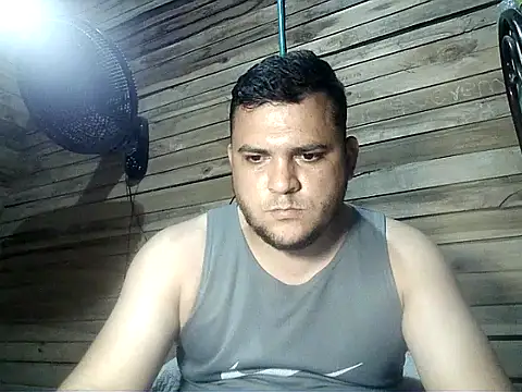 Snapshot of Arcangel_05 chatting on April 2026 04:16:01 AM Arcangel 05 online show from April 2026 04:16:01 AM