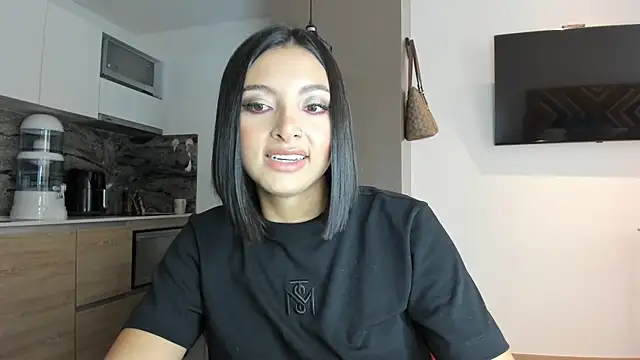 Snapshot of alexademie1 chatting on December 2024 03:37:01 PM alexademie1 online show from December 2024 03:37:01 PM