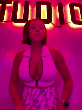 Snapshot of alexademie1 chatting on January 2025 05:26:01 PM alexademie1 online show from January 2025 05:26:01 PM