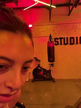 Snapshot of alexademie1 chatting on February 2025 03:20:01 PM alexademie1 online show from February 2025 03:20:01 PM