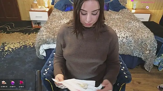 VanessaDoyle online show from January 2025 12:11:02 PM