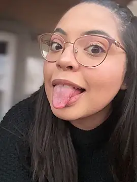 drizzypeach602 online show from February 2025 01:15:01 AM