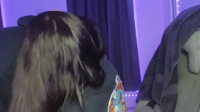 drizzypeach602 online show from October 2025 02:37:02 AM