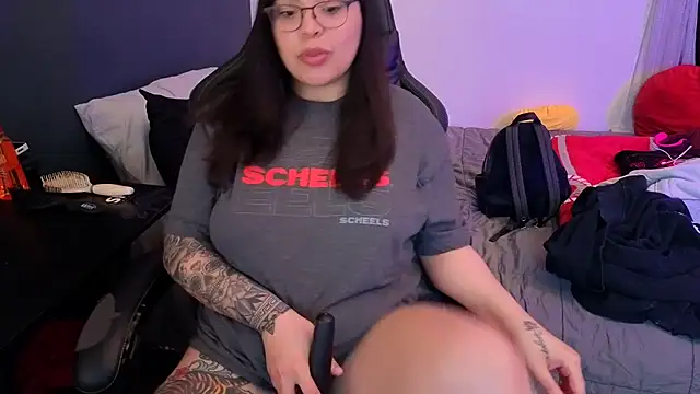 drizzypeach602 online show from February 2026 04:23:02 AM