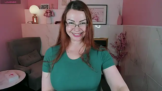 MrsIngrid online show from March 2025 02:51:02 PM