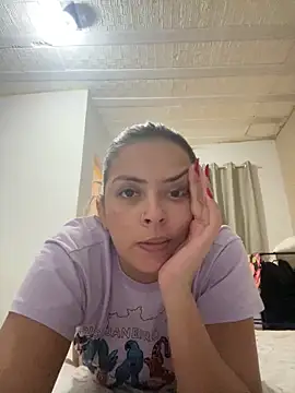 Snapshot of drikacharmosa86 chatting on June 2026 01:27:01 AM drikacharmosa86 online show from June 2026 01:27:01 AM