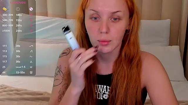 LianaFord online show from November 2025 08:41:01 PM