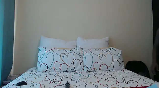 yummycherryxx online show from February 2025 07:12:02 AM