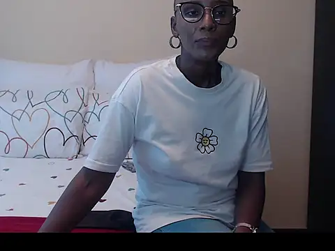 yummycherryxx online show from October 2025 08:44:01 AM