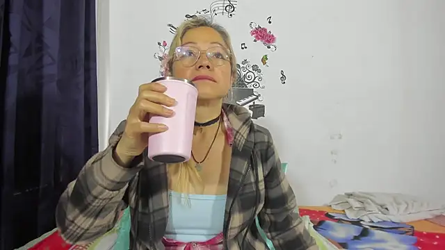 Snapshot of anthonela_mature_ chatting on February 2025 02:10:02 PM anthonela mature online show from February 2025 02:10:02 PM