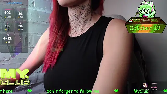 Witch Emma online show from October 2025 07:25:01 PM