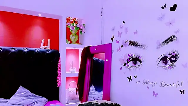 priscilahotker online show from March 2025 05:15:01 PM