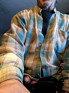 Snapshot of OralDesires2 chatting on February 2026 10:06:01 PM OralDesires2 online show from February 2026 10:06:01 PM