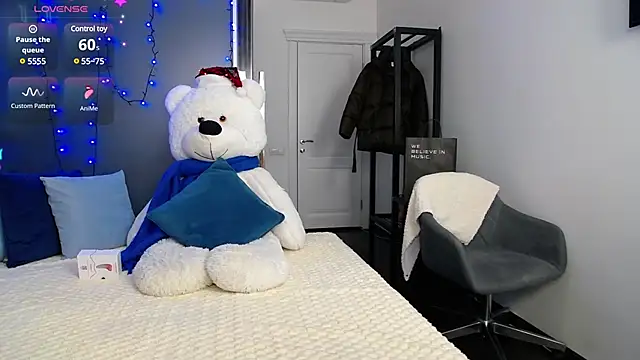 KateJonson online show from December 2024 07:46:01 AM