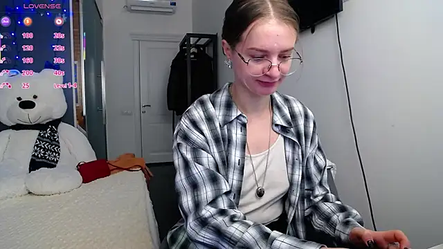 KateJonson online show from February 2025 07:23:01 AM