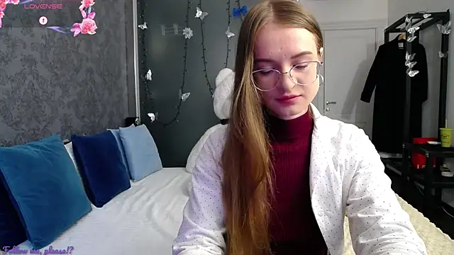 KateJonson online show from October 2025 06:30:02 AM