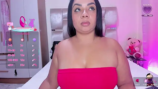 Snapshot of MelanyShayk chatting on September 2025 03:44:02 PM MelanyShayk online show from September 2025 03:44:02 PM