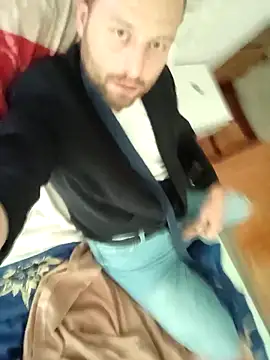 HouseOfCums online show from September 2025 05:31:01 AM