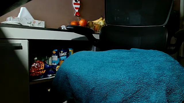 suedel65 online show from September 2025 03:22:01 AM