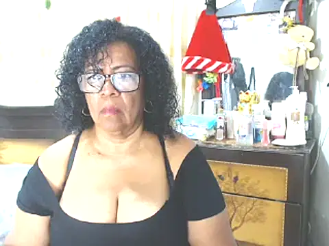 Snapshot of Yayis-hot-sexyw chatting on December 2024 09:51:01 PM Yayis-hot-sexyw online show from December 2024 09:51:01 PM