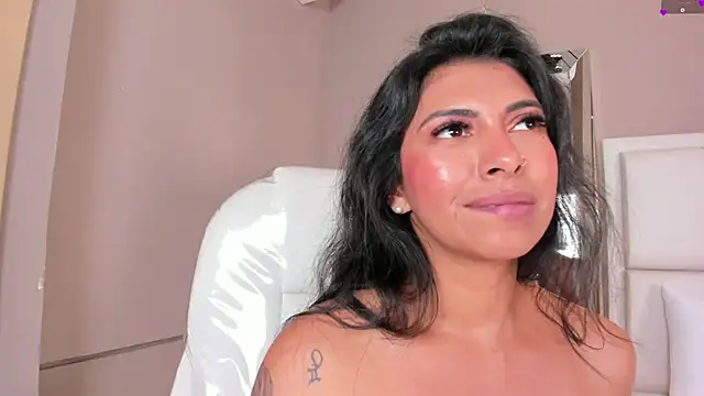 Snapshot of _BunnyNaugthy chatting on February 2025 03:06:01 PM BunnyNaugthy online show from February 2025 03:06:01 PM