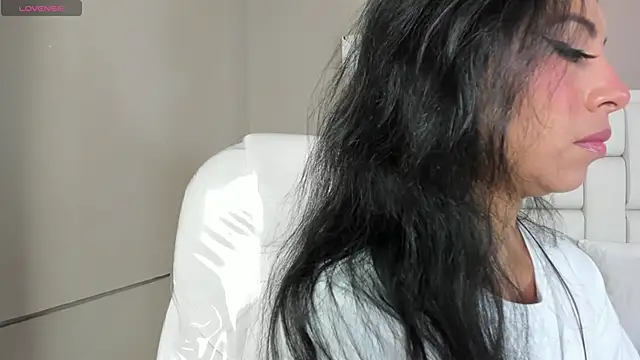 Snapshot of _BunnyNaugthy chatting on March 2025 12:01:01 PM BunnyNaugthy online show from March 2025 12:01:01 PM