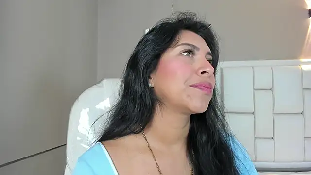 Snapshot of _BunnyNaugthy chatting on October 2025 12:05:02 PM BunnyNaugthy online show from October 2025 12:05:02 PM