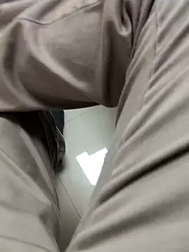 Desi Londa 143 online show from February 2025 08:55:02 AM