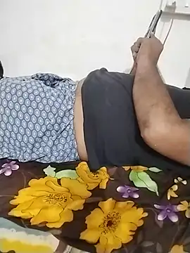 Snapshot of Desi_Londa_143 chatting on July 2026 08:24:01 PM Desi Londa 143 online show from July 2026 08:24:01 PM