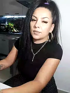 hot-babygirl online show from November 2025 07:58:02 PM