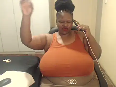 sweetnoziexx online show from February 2025 01:43:01 PM