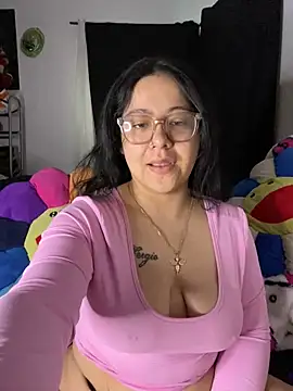 Snapshot of MsConejitaa chatting on February 2025 03:05:01 PM MsConejitaa online show from February 2025 03:05:01 PM