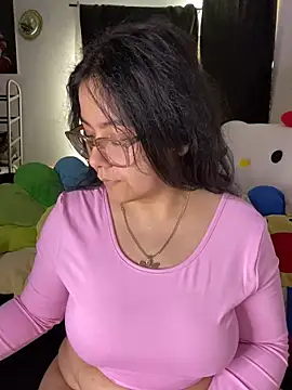 Snapshot of MsConejitaa chatting on February 2025 05:39:02 PM MsConejitaa online show from February 2025 05:39:02 PM