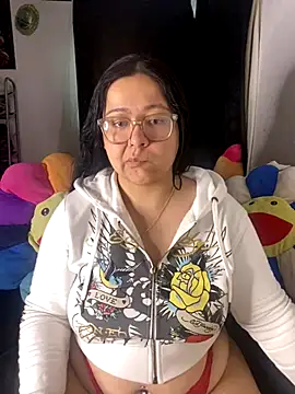 Snapshot of MsConejitaa chatting on September 2025 02:11:01 PM MsConejitaa online show from September 2025 02:11:01 PM