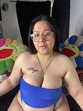 Snapshot of MsConejitaa chatting on March 2026 12:27:02 AM MsConejitaa online show from March 2026 12:27:02 AM