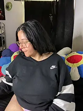 MsConejitaa online show from April 2026 02:54:02 PM