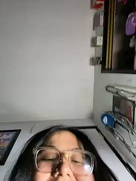 MsConejitaa online show from April 2026 07:58:01 PM