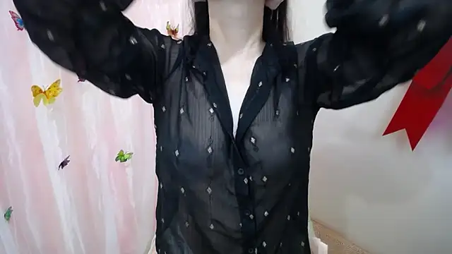 Snapshot of Leiershery chatting on November 2025 01:05:02 AM Leiershery online show from November 2025 01:05:02 AM