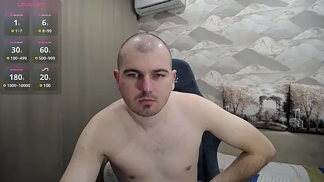 Snapshot of SerzhKorol1 chatting on March 2025 08:21:02 AM SerzhKorol1 online show from March 2025 08:21:02 AM